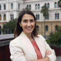 Portraitfoto von Prof. Dr. Rocío García Carrión