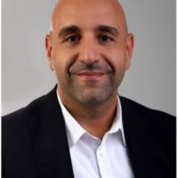 Portraitfoto von Mostapha Bouklloua