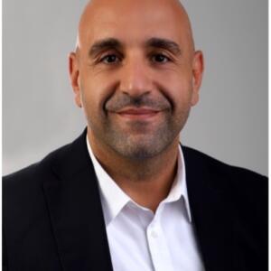 Portraitfoto von Mostapha Bouklloua