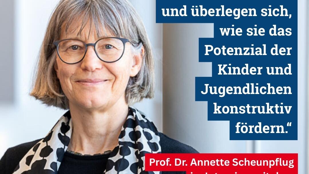 Annette Scheunpflug mit Zitatkachel