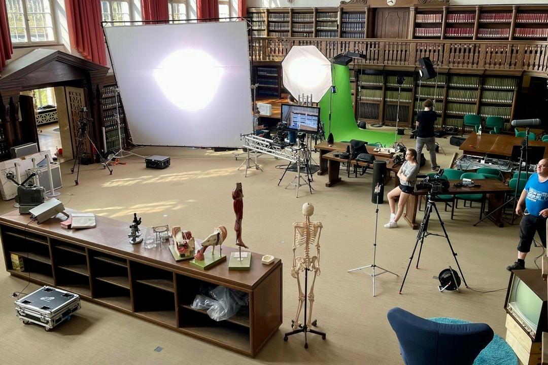 Filmset Dreh Historischer Lesesaal