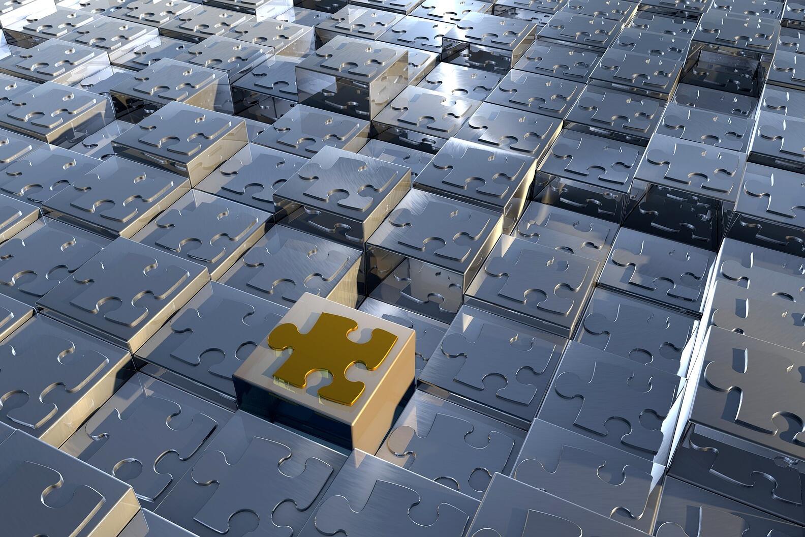 Puzzleteile auf Würfeln