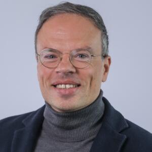 Portraitfoto Prof. Dr. Sebastian Becker-Genschow