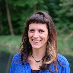 Portrait farbig Viola Geiger