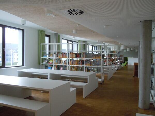 Selbstlernzentrum des Bildungszentrums Tor zur Welt.