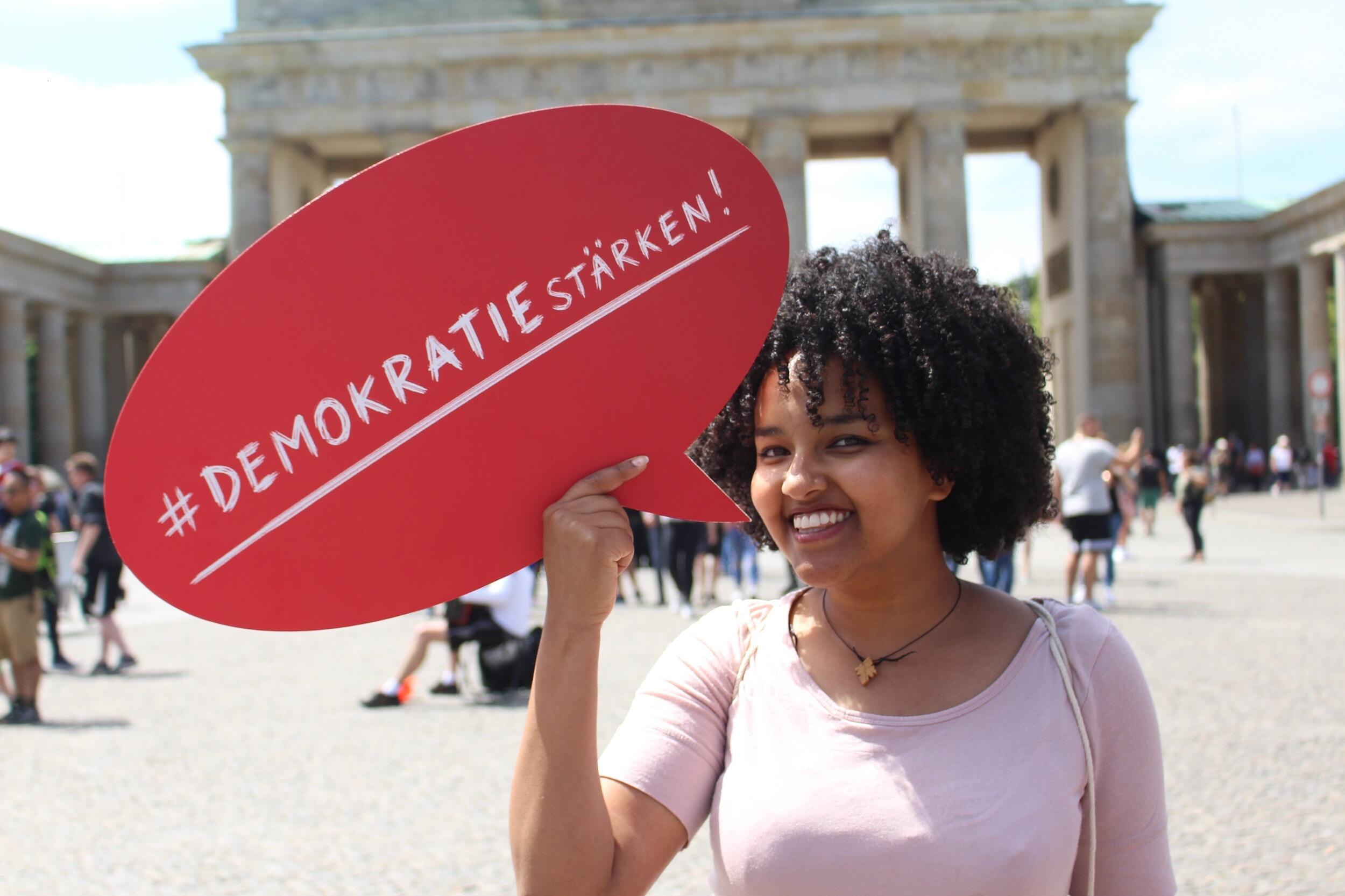 START-Stiftung, #DemokratieStärken