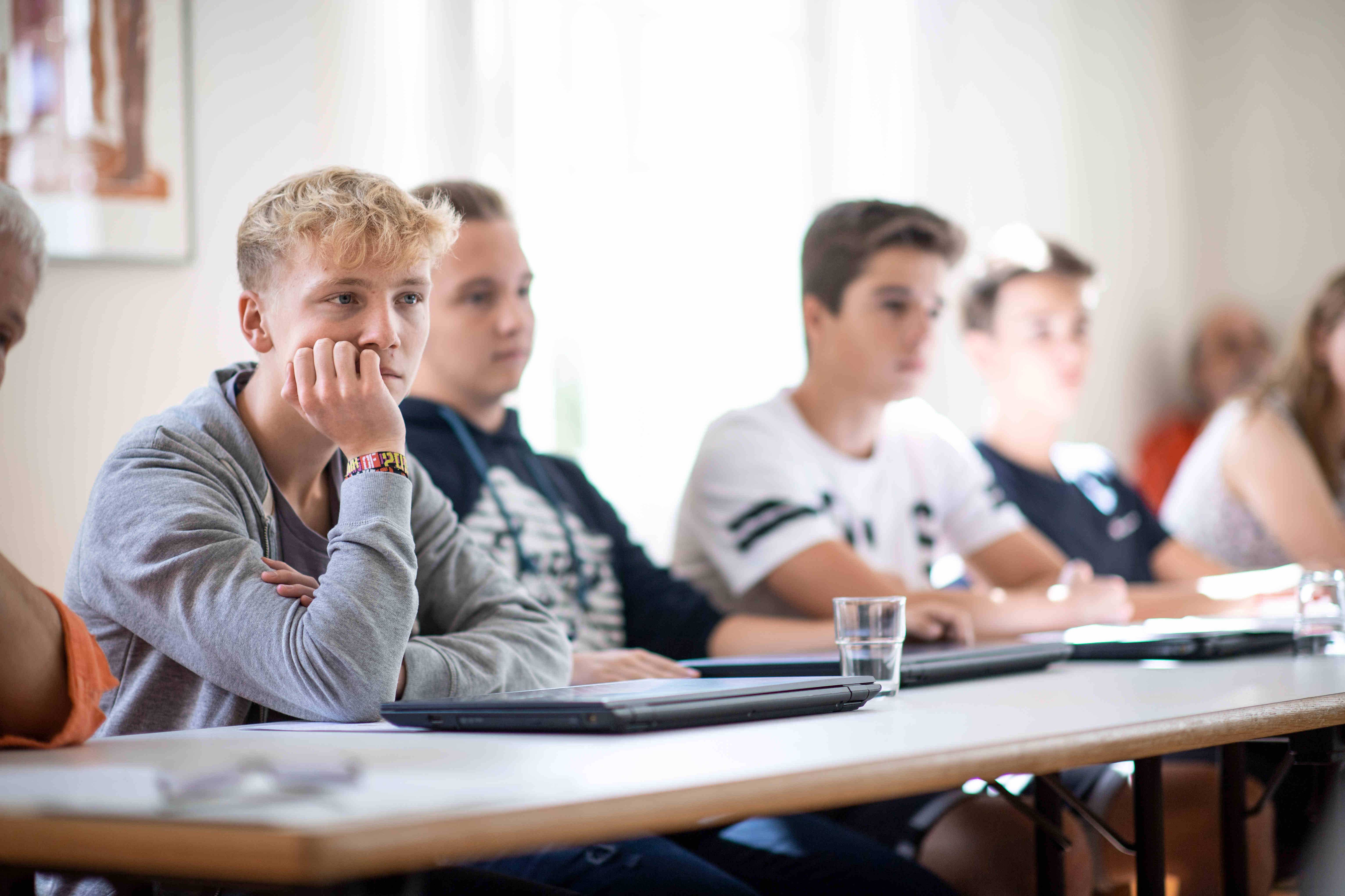 Schülergruppe beim Workshop in Imshausen